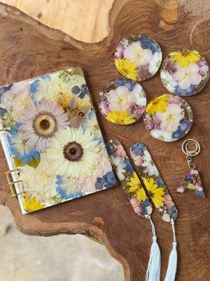 Floral Resin Artsycraft